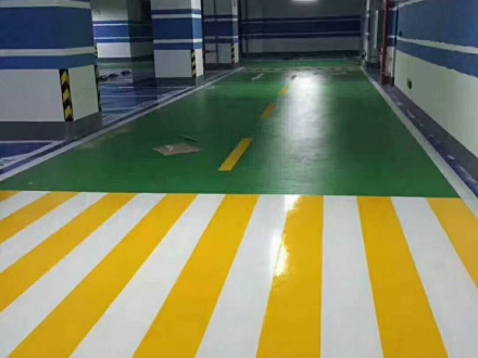 防滑耐磨停車場地坪